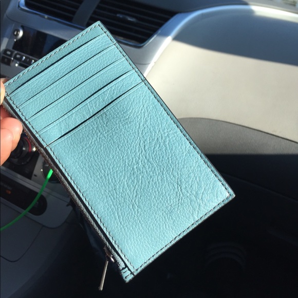 ๐๐ผ๐ฎ๐ฐ๐ต ๐ฐ๐ต๐ฎ๐ป๐ด๐ฒ ๐๐ฎ๐น๐น๐ฒ๐ - Picture 5 of 5